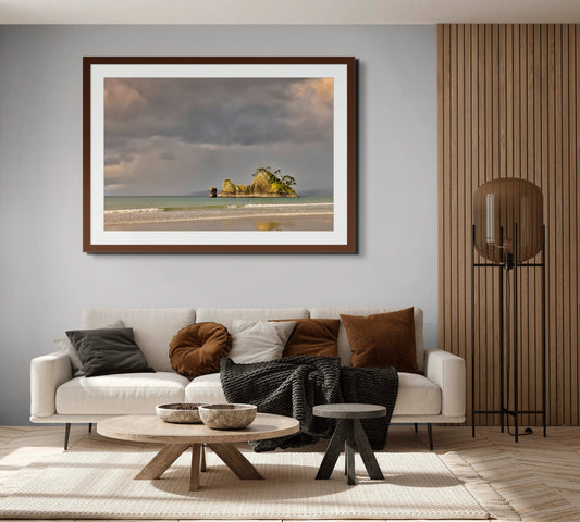 What are the benefits of having art on our walls